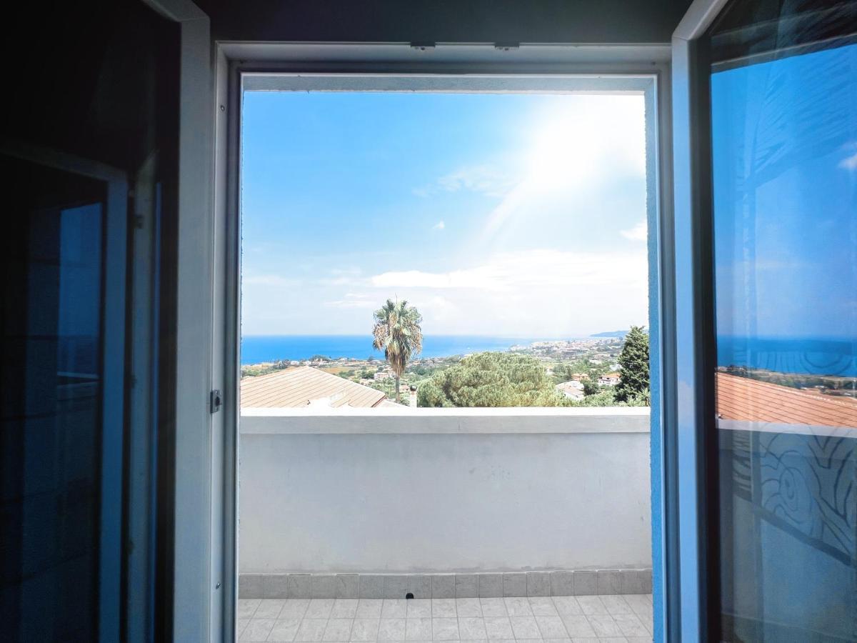 مبيت وإفطار سانتا دومينيكا Perla Blu Tropea المظهر الخارجي الصورة